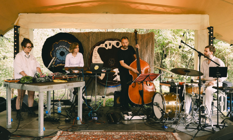 detect classic festival