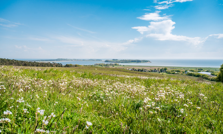 © FotoArt.Mirko Boy Ausblick auf die Zicker Berge