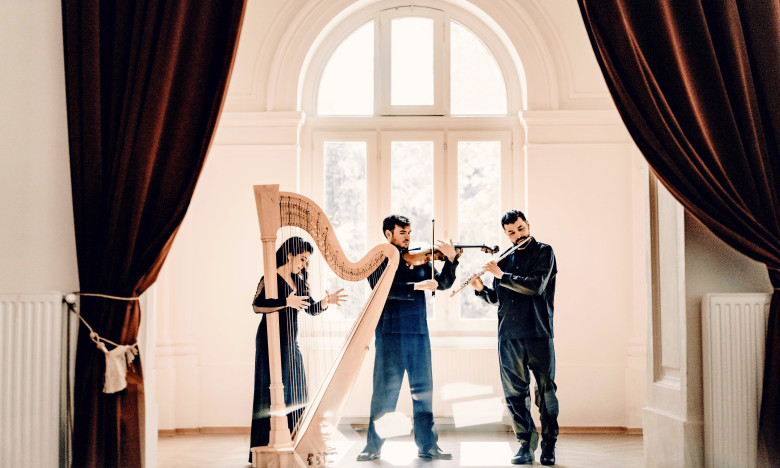 Anneleen Lenaerts, Timothy Ridout, Adam Walker