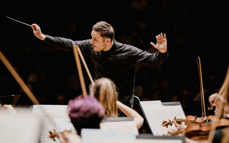 Roberto González-Monjas