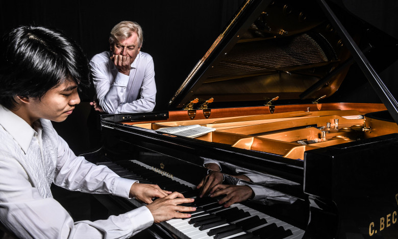 Kit Armstrong und Jan Caeyers