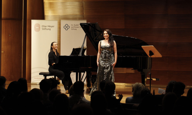 Vlada Koieva und Julia Secker